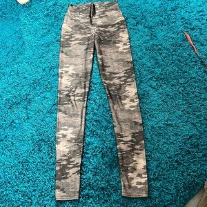 Emily HSU Designs small camo leggings